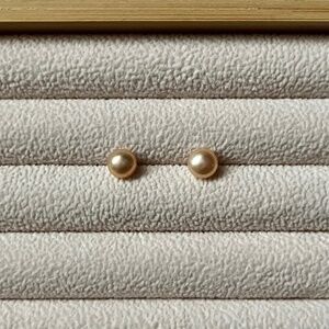 E001 | Freshwater Pink Champagne Pearl Earrings